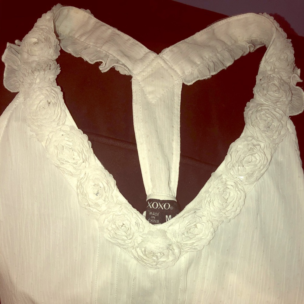 Women’s XOXO delicate racer-back top with flowers